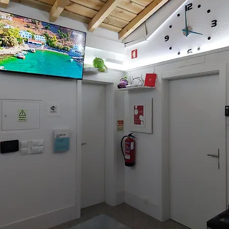 Pensión The Ketchs House *